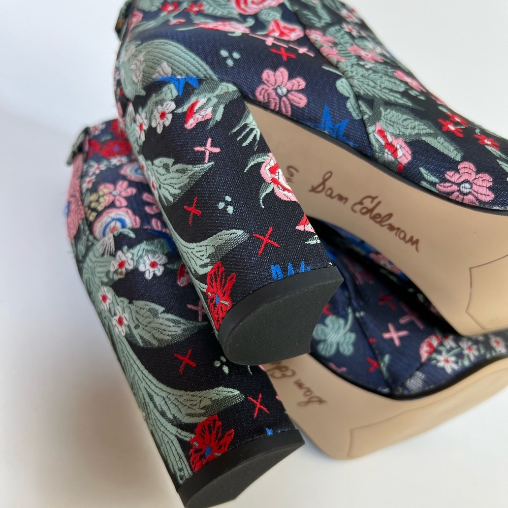 Sam Edelman Floral Embroidered Ankle Booties Block Heel Zip Sz 6.5 - Picture 10 of 16